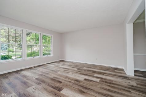 11975 Glen Cove Drive Indianapolis IN 46236
