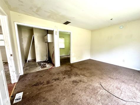 1933 Hartford Avenue Indianapolis IN 46231