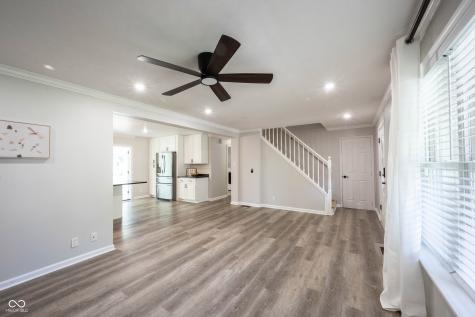 9861 Oakleaf Way Mccordsville IN 46055
