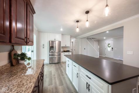 9861 Oakleaf Way Mccordsville IN 46055