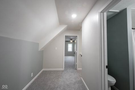 9861 Oakleaf Way Mccordsville IN 46055