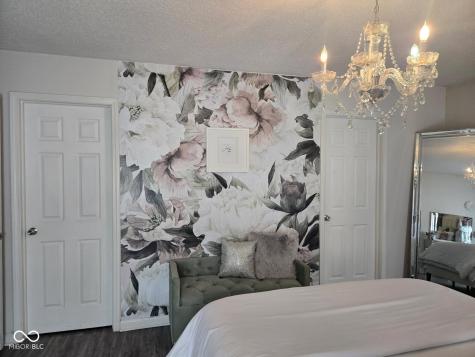 1046 Ebony Circle Franklin IN 46131