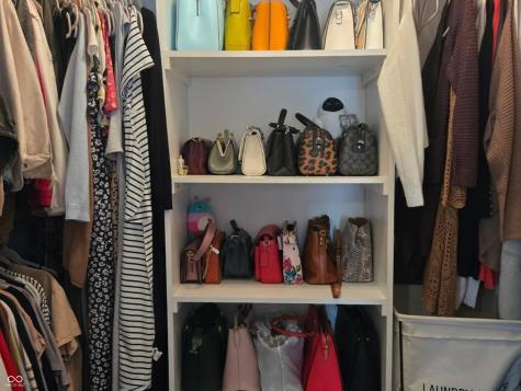 1046 Ebony Circle Franklin IN 46131