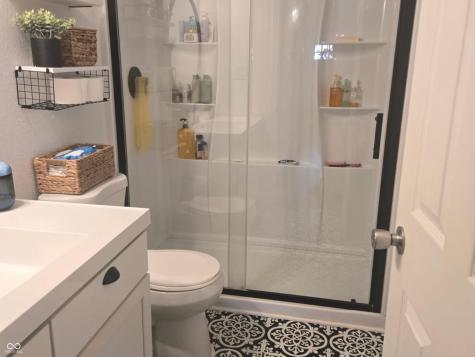 1046 Ebony Circle Franklin IN 46131