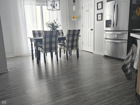 1046 Ebony Circle Franklin IN 46131