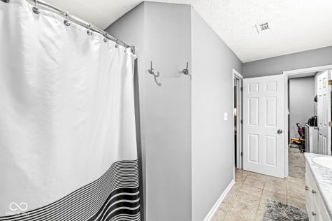 12927 Brookhaven Drive Fishers IN 46037