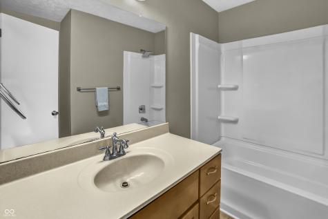 131 Meadow Lane North Vernon IN 47265