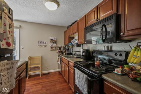 5537 Yeager Court Indianapolis IN 46237