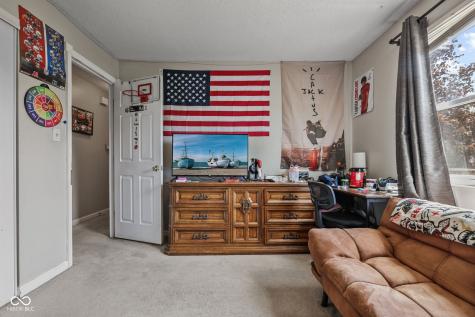 5537 Yeager Court Indianapolis IN 46237