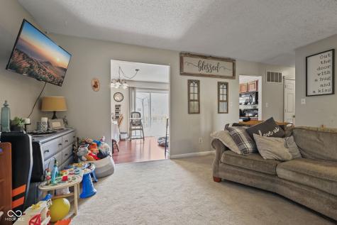 5537 Yeager Court Indianapolis IN 46237