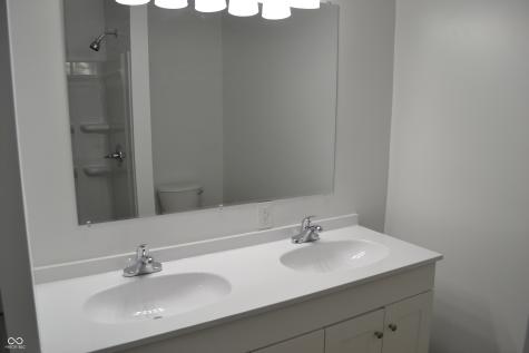 6618 Twin Brooks Drive Indianapolis IN 46227