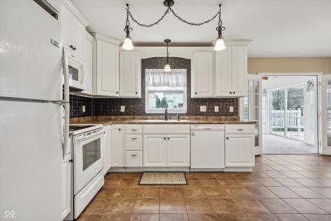 11880 Castlewood Circle Fishers IN 46037