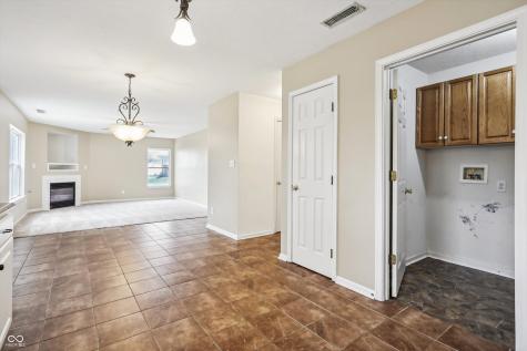 11880 Castlewood Circle Fishers IN 46037