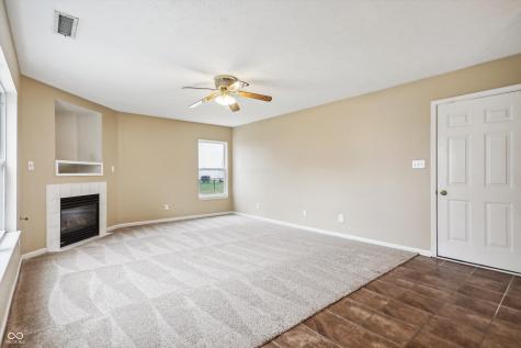 11880 Castlewood Circle Fishers IN 46037