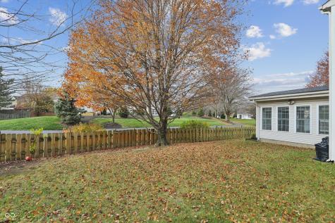 11880 Castlewood Circle Fishers IN 46037