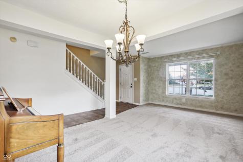 11880 Castlewood Circle Fishers IN 46037