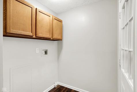 8833 Jackson Street Indianapolis IN 46231