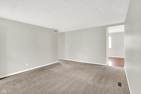 8833 Jackson Street Indianapolis IN 46231