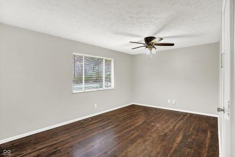 8833 Jackson Street Indianapolis IN 46231
