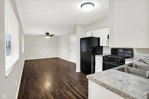8833 Jackson Street Indianapolis IN 46231