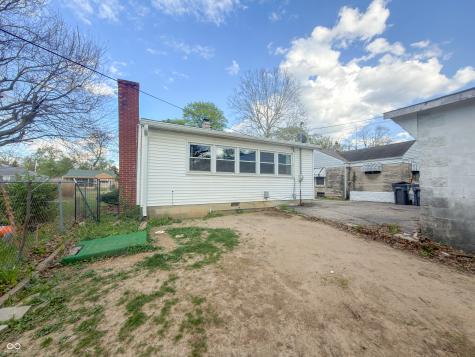 3722 Wallace Avenue Indianapolis IN 46218