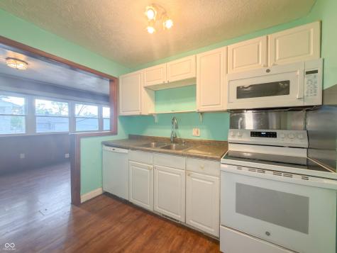 3722 Wallace Avenue Indianapolis IN 46218