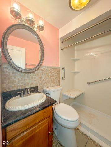 3722 Wallace Avenue Indianapolis IN 46218