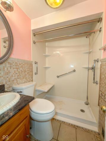 3722 Wallace Avenue Indianapolis IN 46218