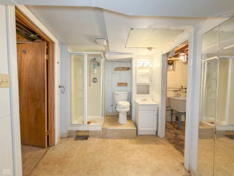 3722 Wallace Avenue Indianapolis IN 46218