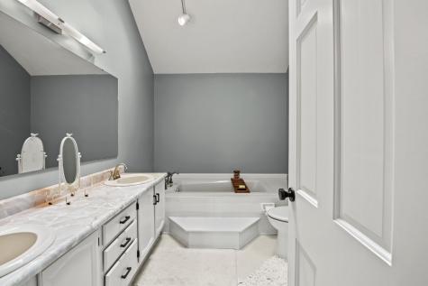 4690 Cheval Place Carmel IN 46033