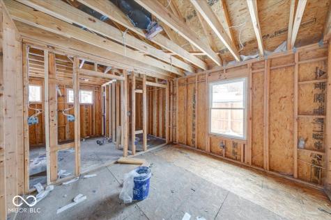 2022 N Alton Avenue Indianapolis IN 46222
