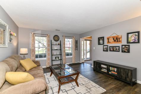 8313 Crystal Pointe Lane Indianapolis IN 46236