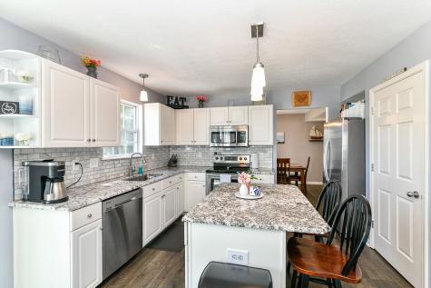 8313 Crystal Pointe Lane Indianapolis IN 46236