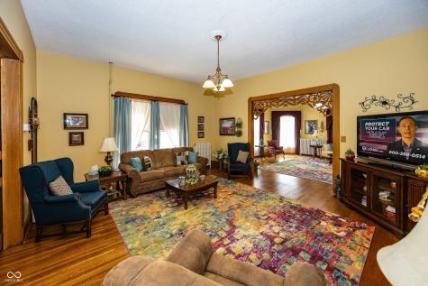 116 W Main Street Knightstown IN 46148