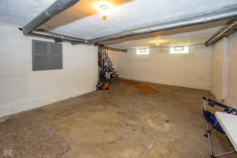 116 W Main Street Knightstown IN 46148