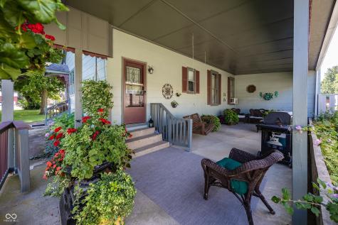 116 W Main Street Knightstown IN 46148