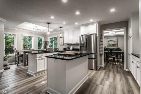 8475 Bluefin Circle Indianapolis IN 46236