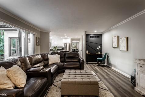 8475 Bluefin Circle Indianapolis IN 46236