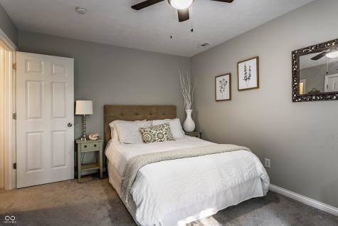 8475 Bluefin Circle Indianapolis IN 46236
