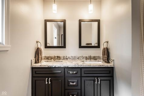8475 Bluefin Circle Indianapolis IN 46236