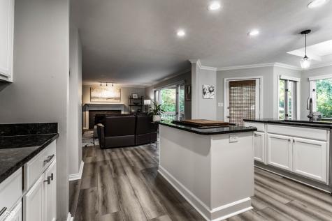 8475 Bluefin Circle Indianapolis IN 46236