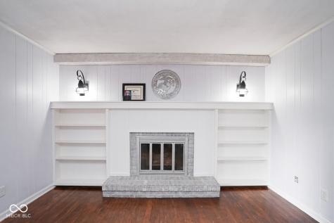 412 Woodland West Drive Greenfield IN 46140