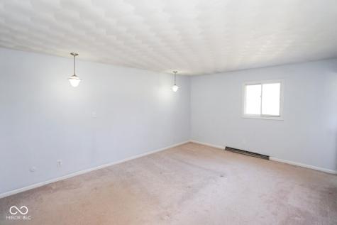 412 Woodland West Drive Greenfield IN 46140