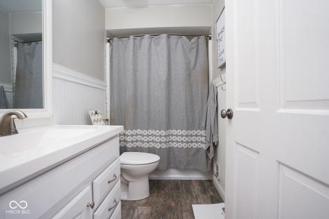 412 Woodland West Drive Greenfield IN 46140