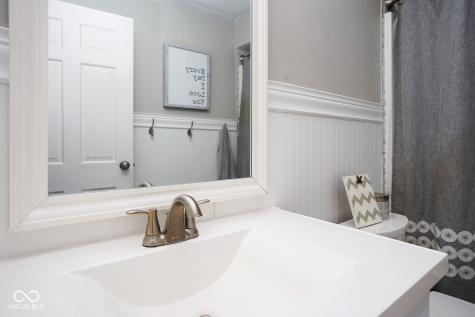 412 Woodland West Drive Greenfield IN 46140