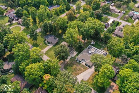 412 Woodland West Drive Greenfield IN 46140
