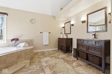 9725 Covington Boulevard Fishers IN 46037