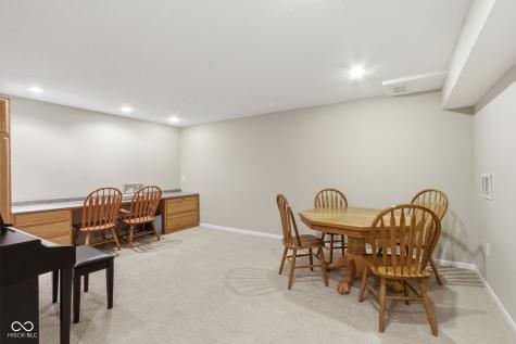 9725 Covington Boulevard Fishers IN 46037