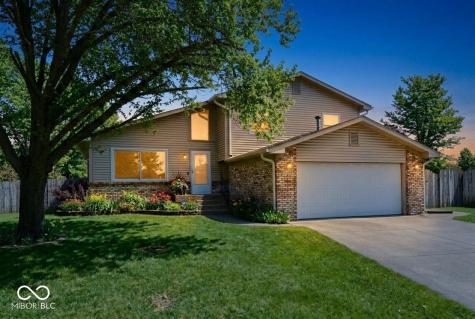4945 Royal Orbit Court Indianapolis IN 46237