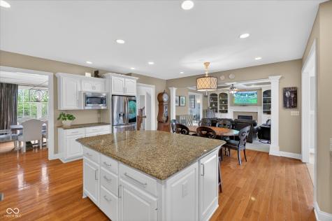 12989 Pontell Place Carmel IN 46074